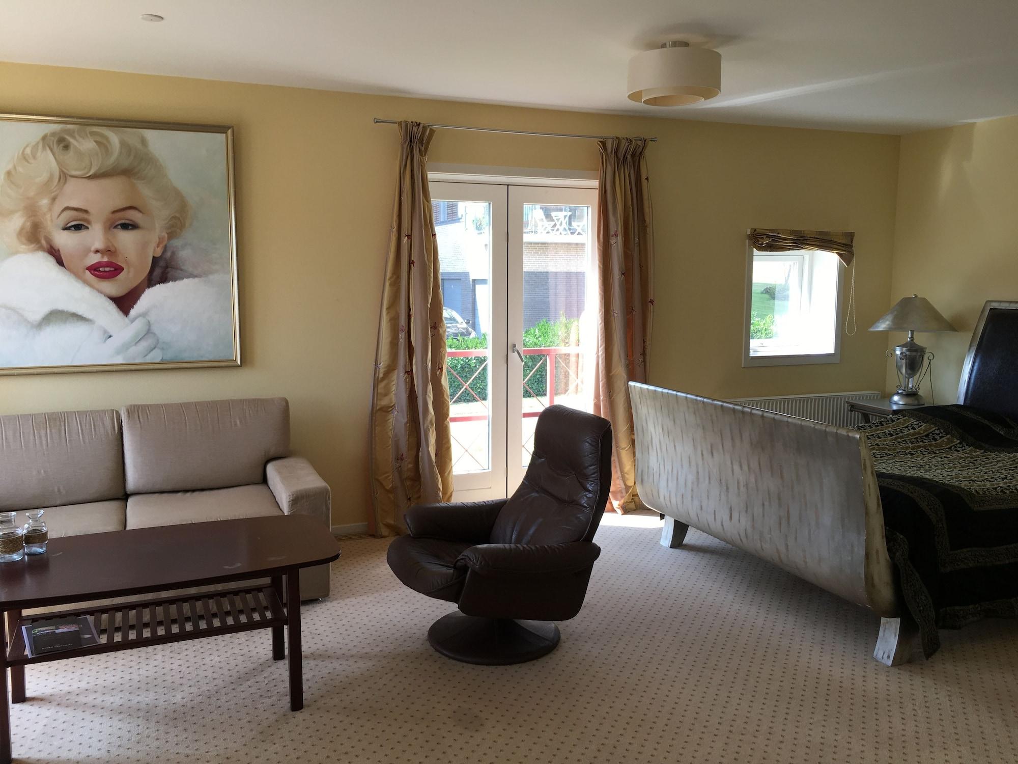 Montra Odder Parkhotel Екстериор снимка